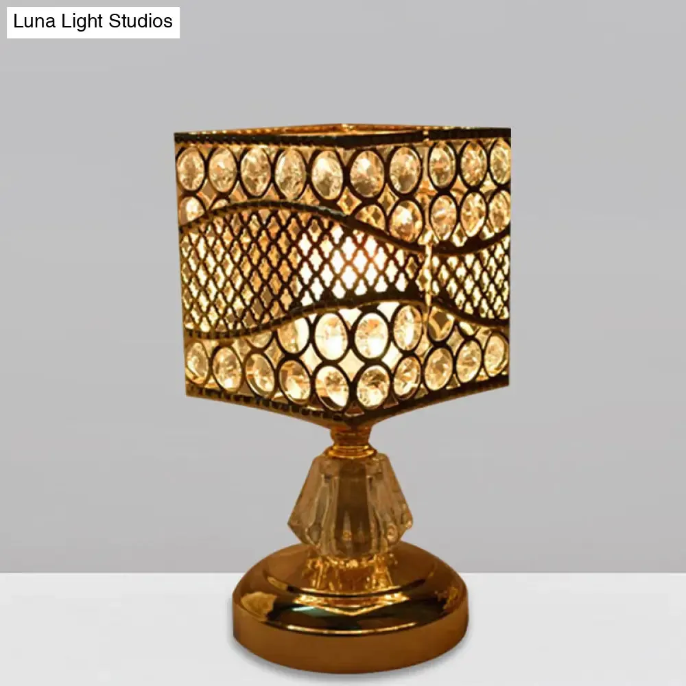 Cursa - Crystal-Encrusted Table Lamp