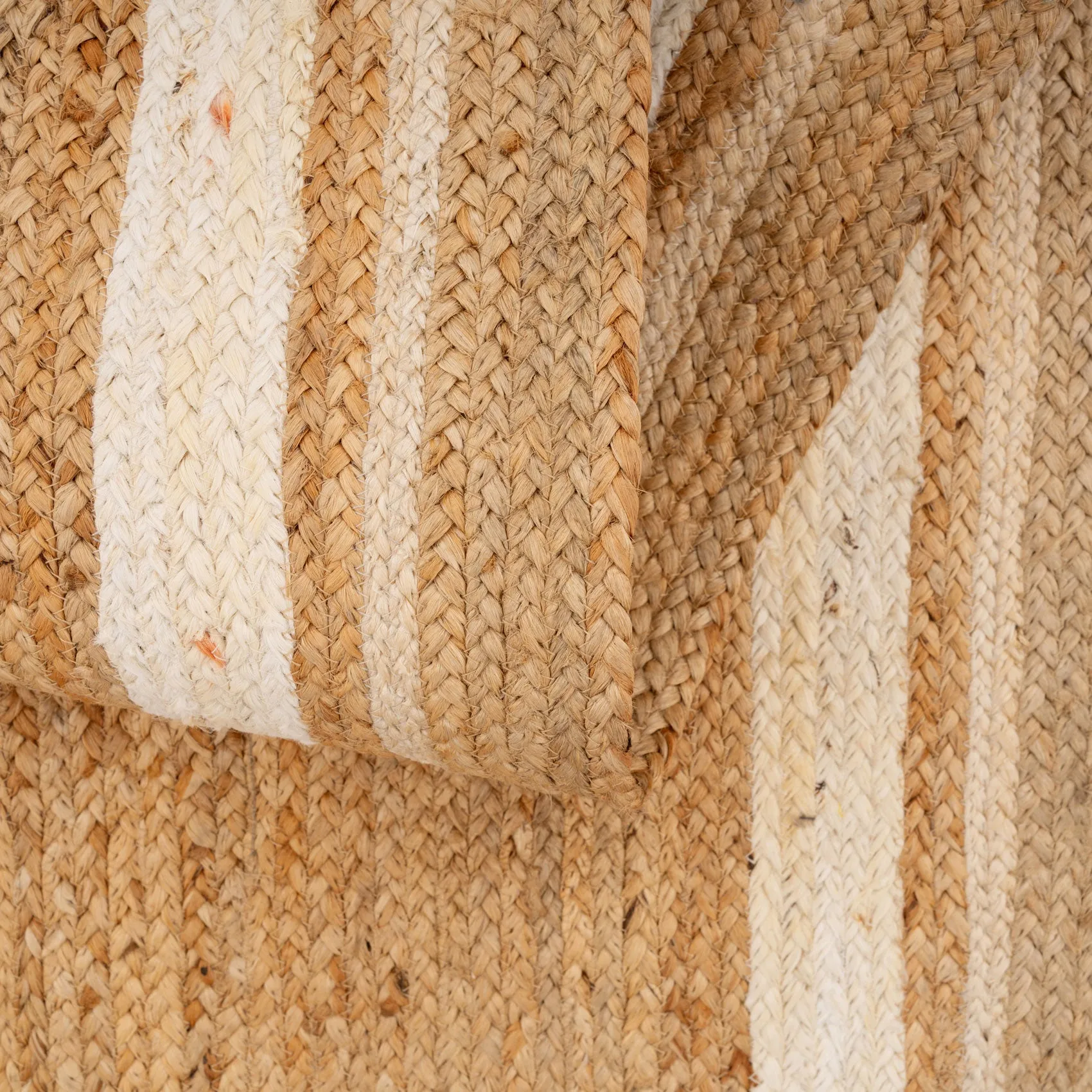 Natural Bordered Jute Rug - Laurel