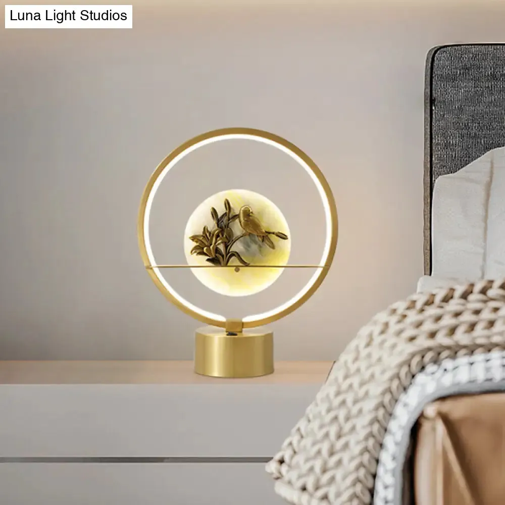 Ruchba - Circle Gold Metal LED Night Table Light with Flower and Bird Decor