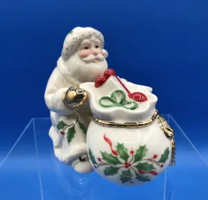 Vintage Lenox Santa w/ Sachel Salt & Pepper Shakers /b